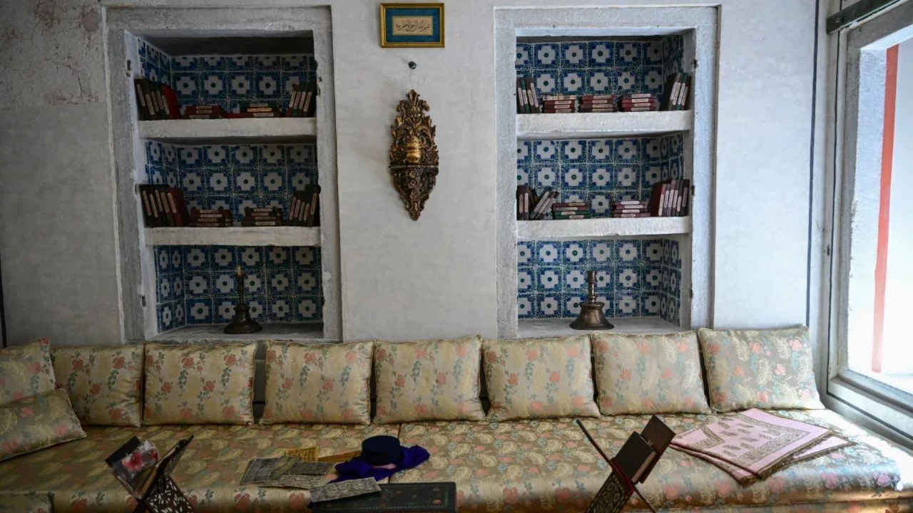 Topkapı Sarayı'ndaki "Kadınefendiler ve Cariyeler Taşlığı" ziyarete açıldı